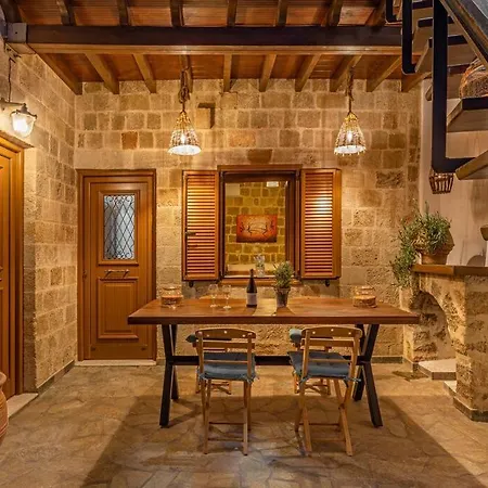 Apartamento Margaritis Luxury Medieval House Rhodes City