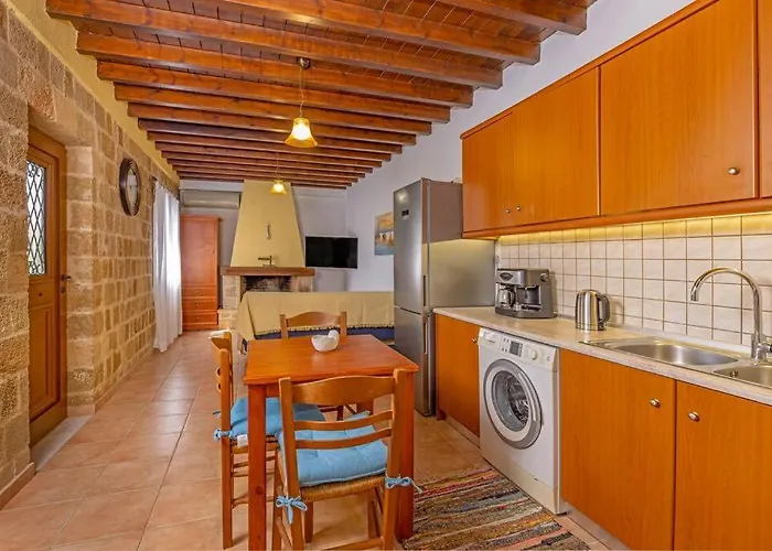 Apartment Margaritis Luxury Medieval House *